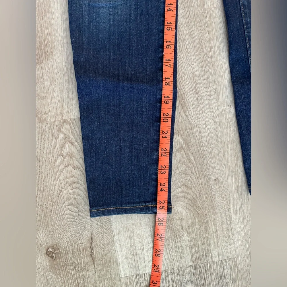 Madewell 8” rise skinny jeans. Size 25 petite. - Picture 3 of 5